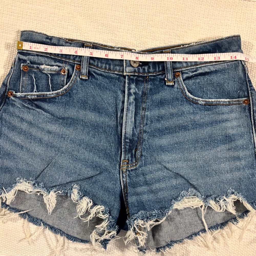 Abercrombie & Fitch Distressed Denim Shorts Sz 27/4 - Picture 5 of 6